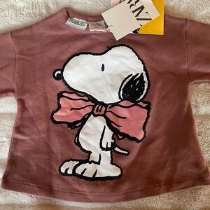 Zara Peanuts Collaboration 🩷🩷
18-24 months long sleeve Snoopy tee NWT